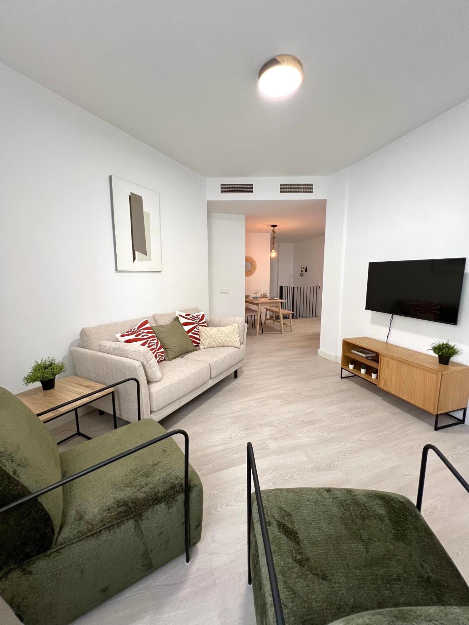 Amazing Apartment City Center - Optional Parking มาลากา ภายนอก รูปภาพ