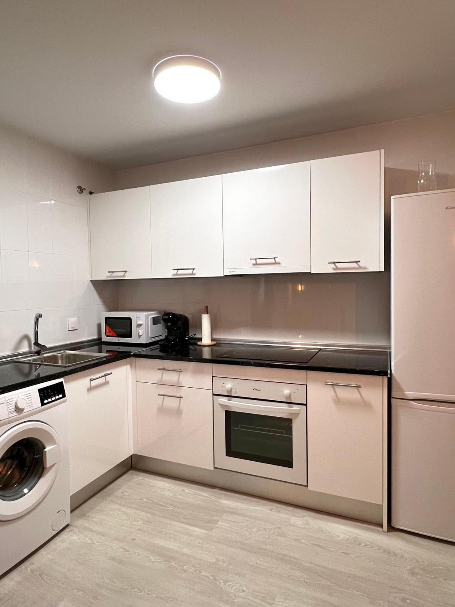 Amazing Apartment City Center - Optional Parking มาลากา ภายนอก รูปภาพ