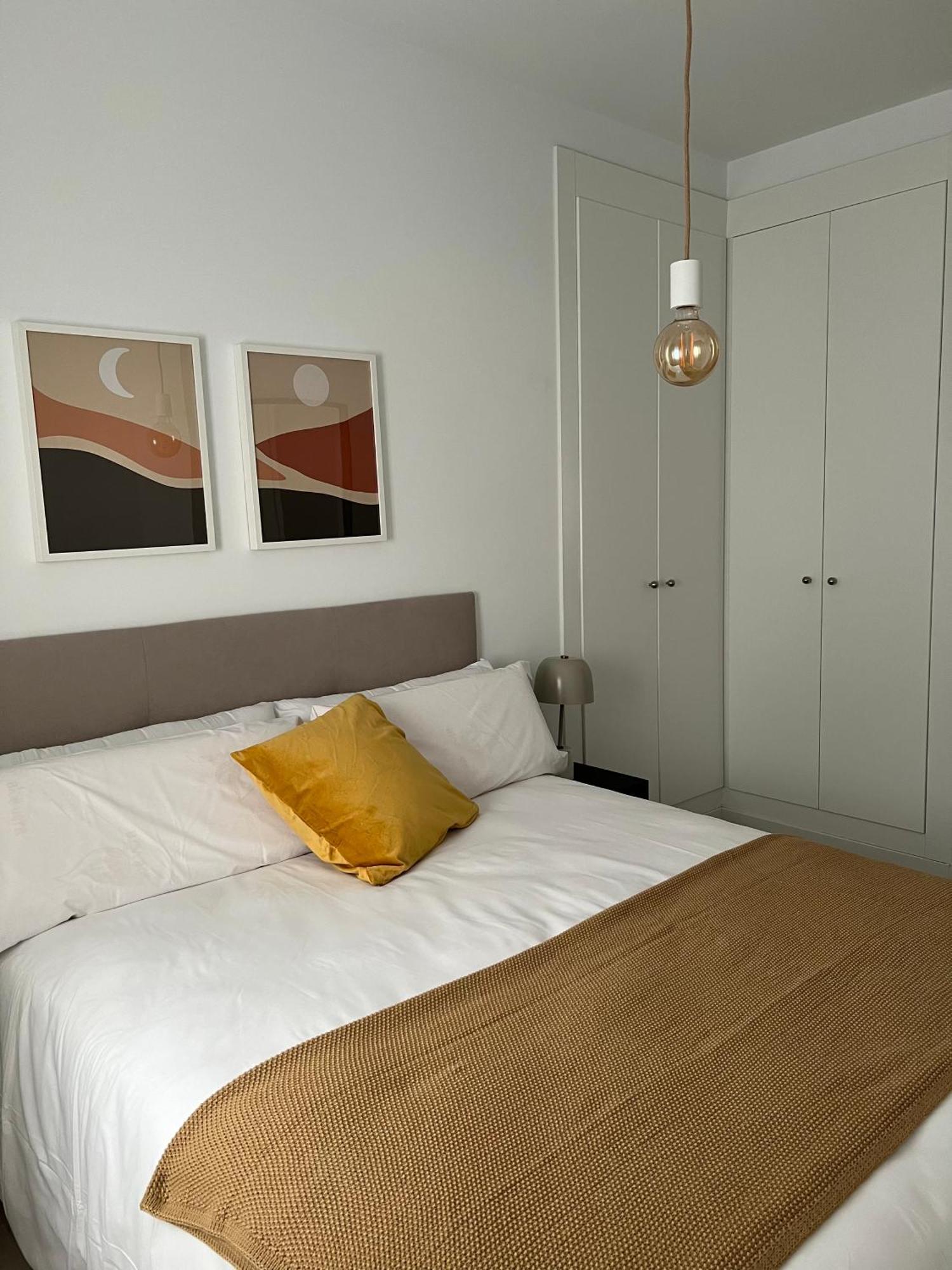 Amazing Apartment City Center - Optional Parking มาลากา ภายนอก รูปภาพ